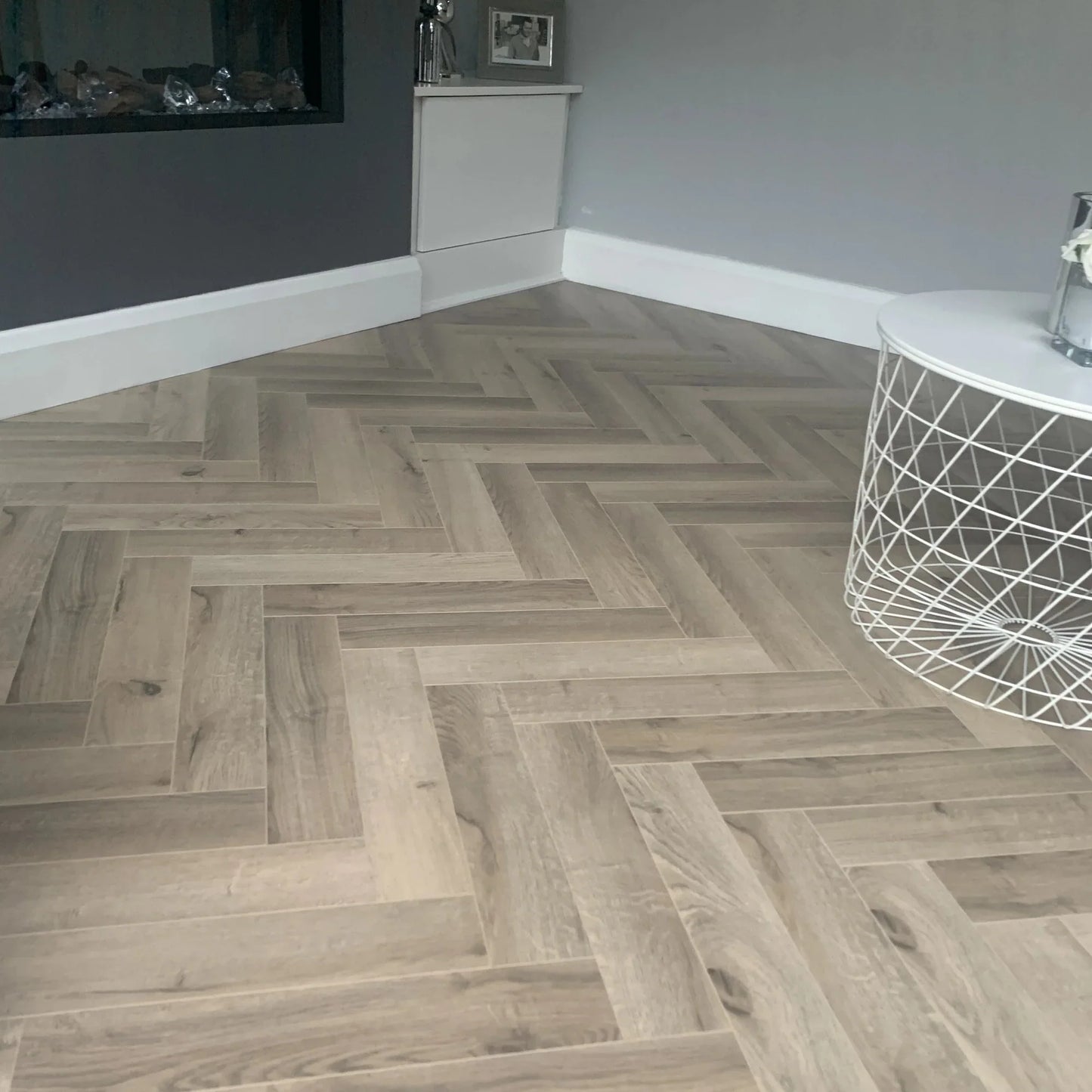 Avignon Oak 12mm Herringbone Laminate