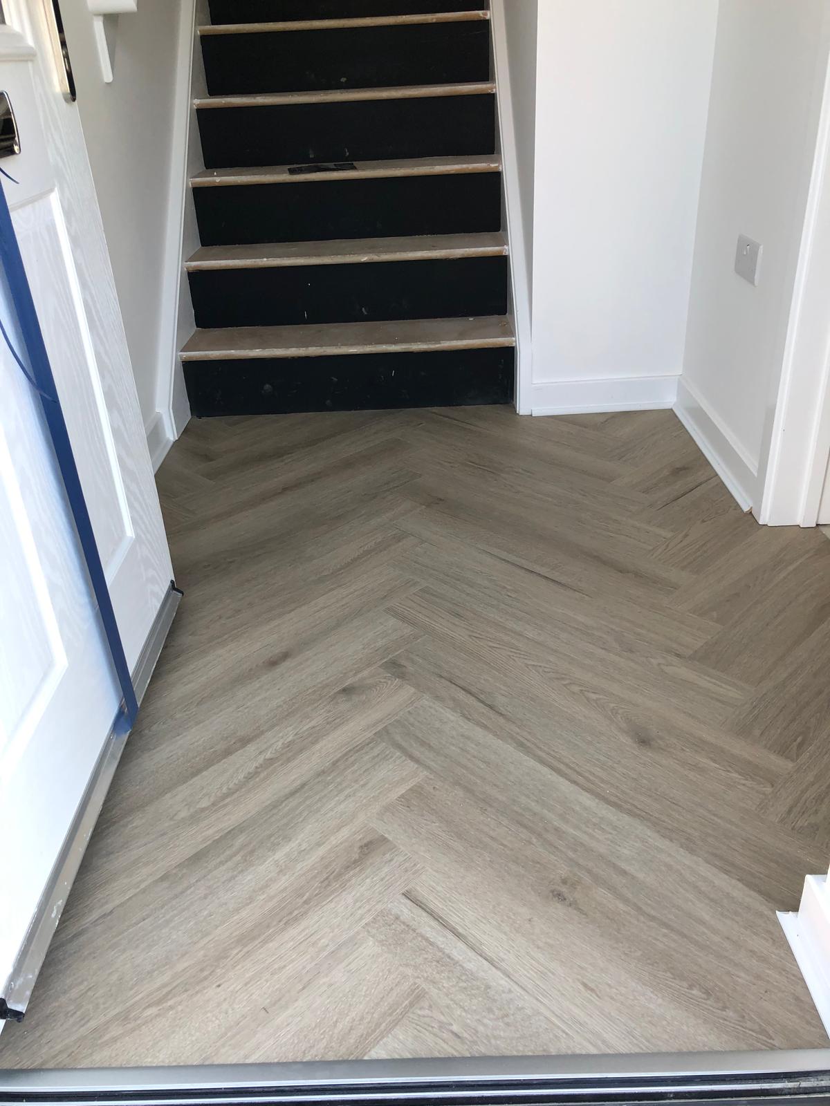 Smokey Oak 5.5mm Herringbone Waterproof Click Vinyl
