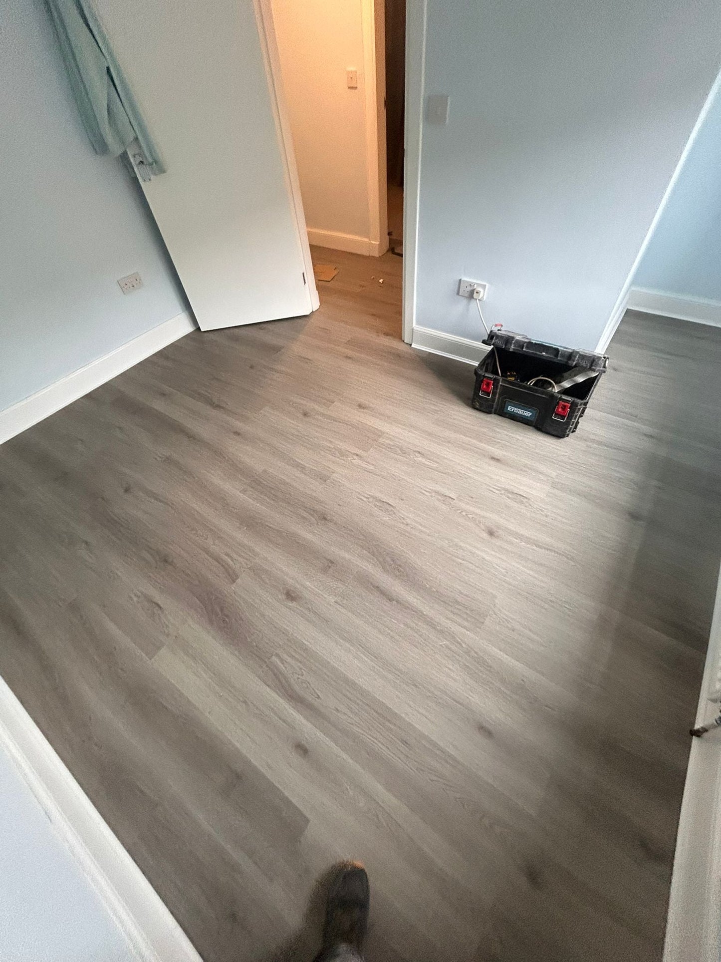 Smokey Oak  5.5mm Herringbone Waterproof Click Vinyl