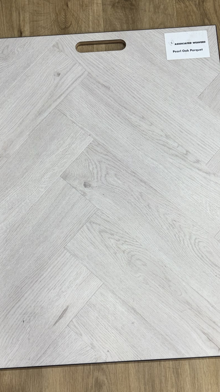 Invictus Dryback 55 — Pearl Oak (Parquet Herringbone)