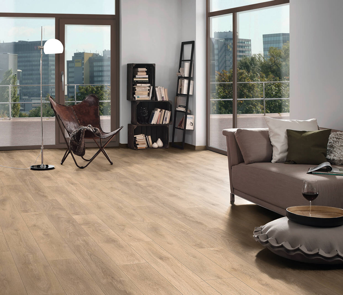 Wilton 12mm Straight Laminate