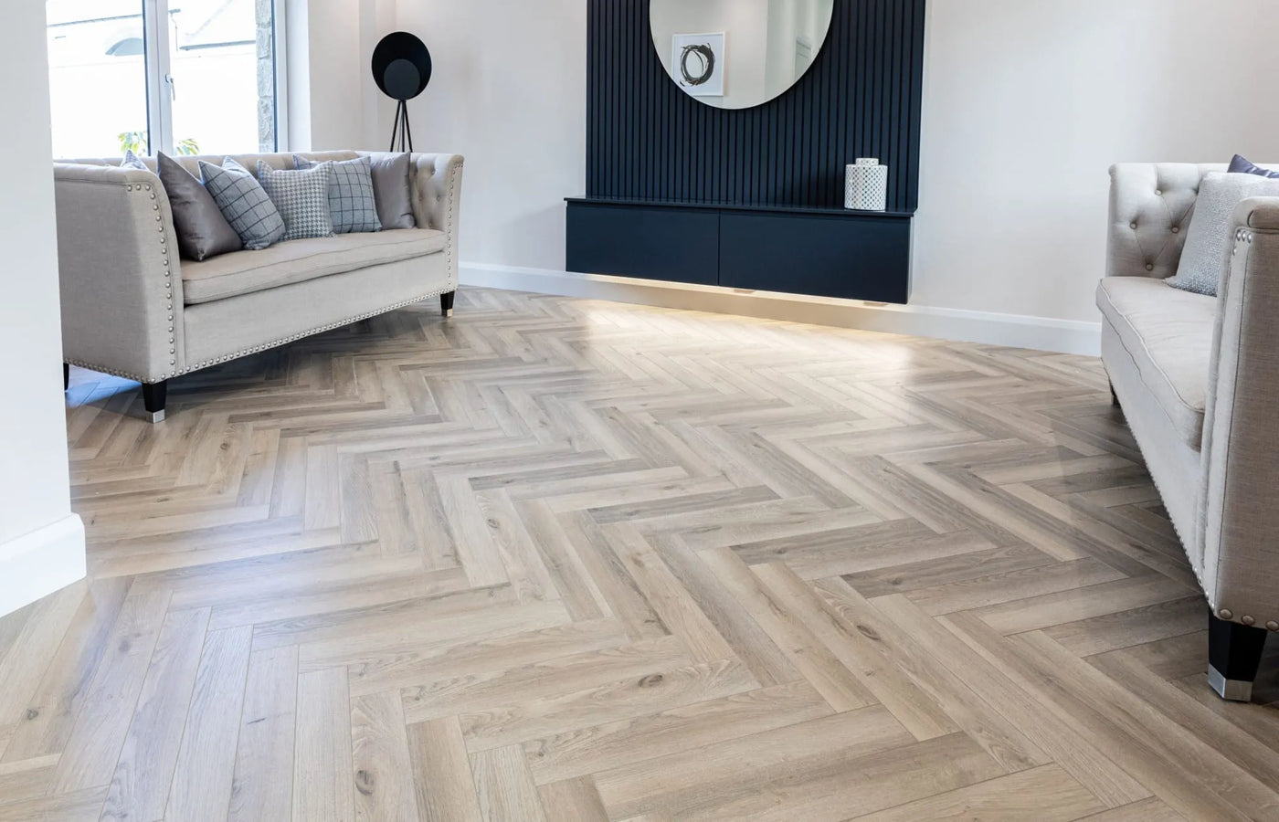Avignon Oak 12mm Herringbone Laminate