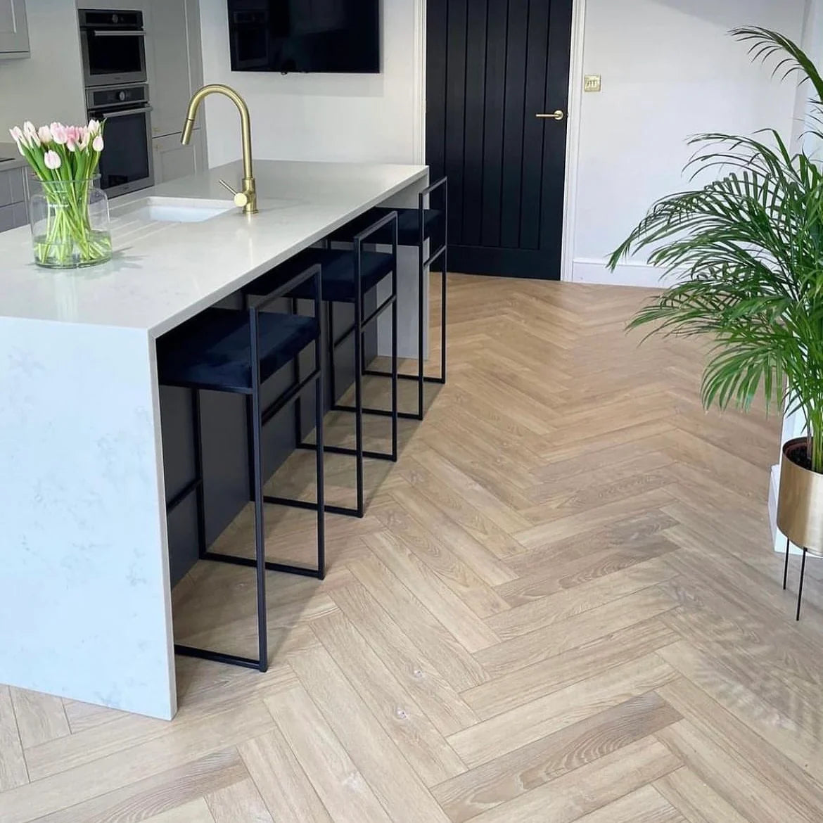 Montclair Oak 12mm Herringbone Laminate