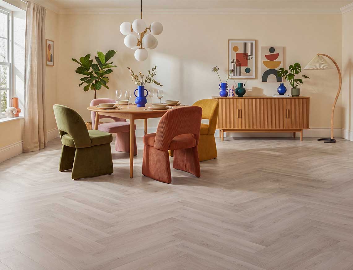 Winter Glow - Pale Grey Oak LVT roomset