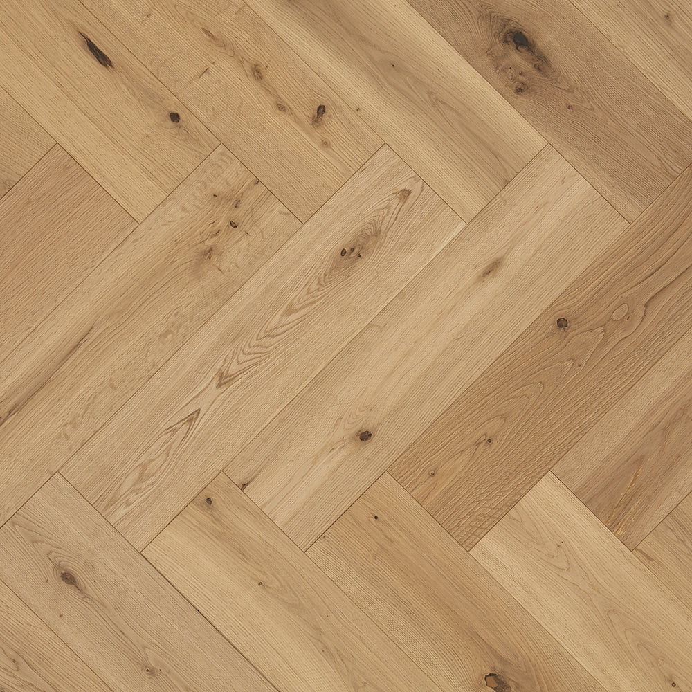 Universal Clic Herringbone — Brushed Oak