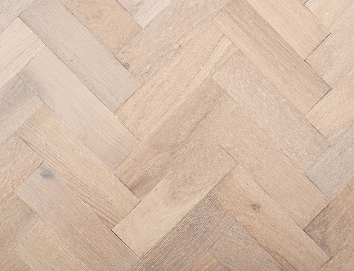 Cernobbio Oak Herringbone Engineered