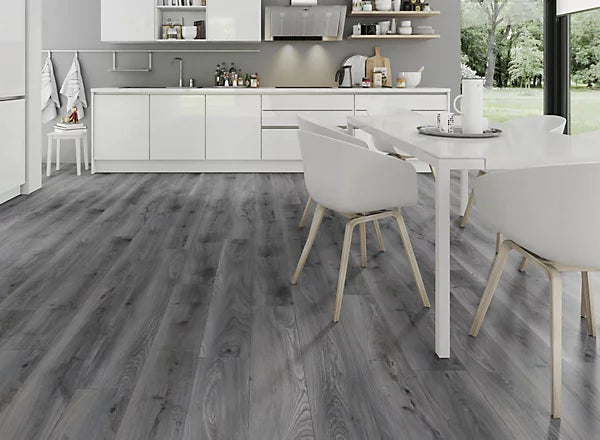Ravenshire 12mm Straight Laminate
